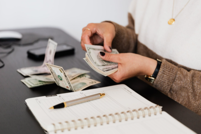 making a road trip budget